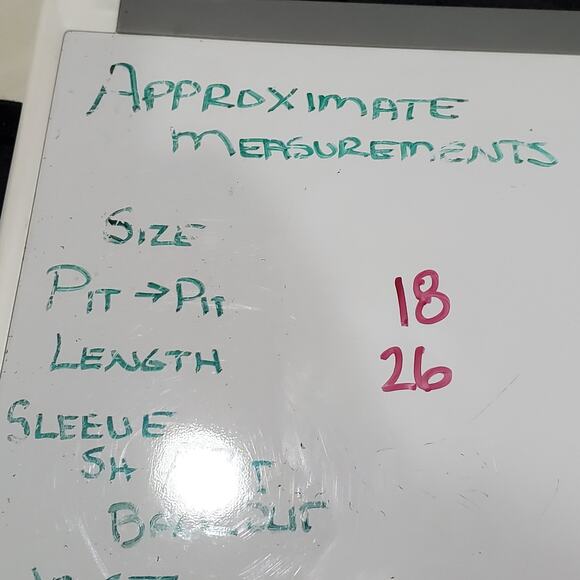 Hard Rock Couture San Antonio Guitar Owl Graphic Medium - Picture 8 of 8